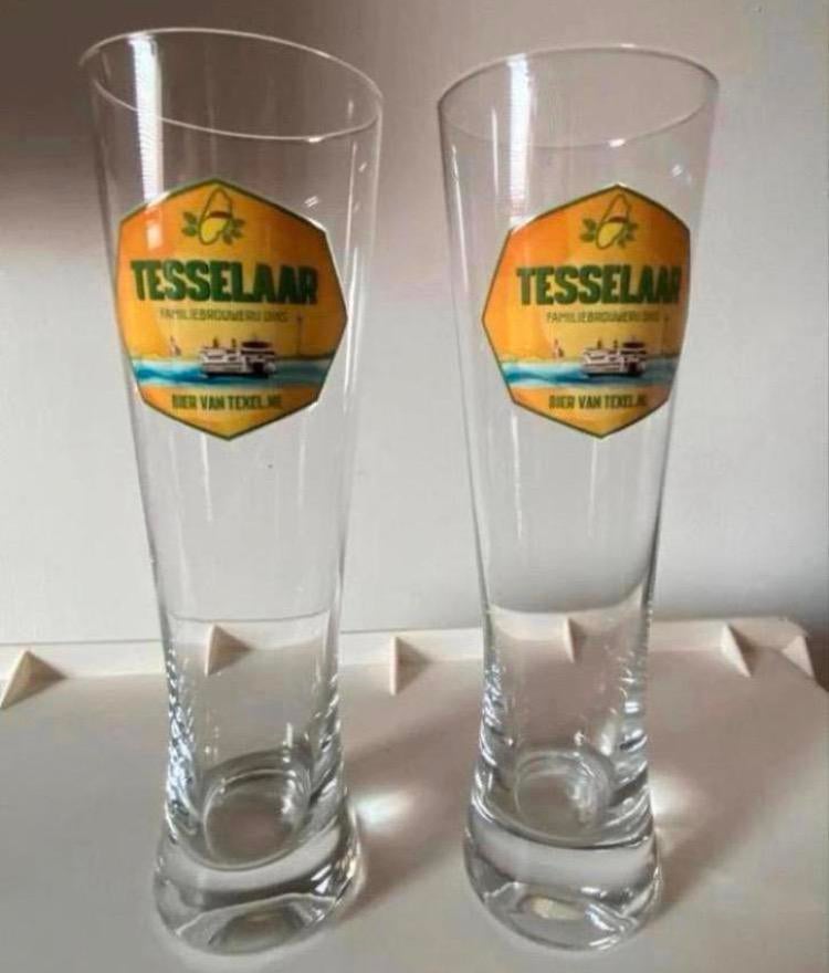 2x Bierglas van Tesselaar bier. Hoogte 21,5 cm., Ophalen of Verzenden, Zo goed als nieuw, Glas of Glazen, Overige merken