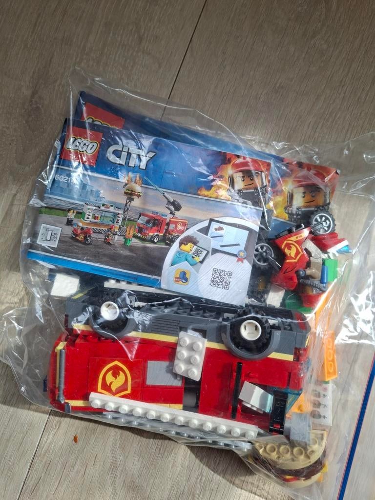 Lego City Hamburger Restaurant Brandweer 60214 Compleet, Lego, Compleet, Ophalen of Verzenden, Complete set