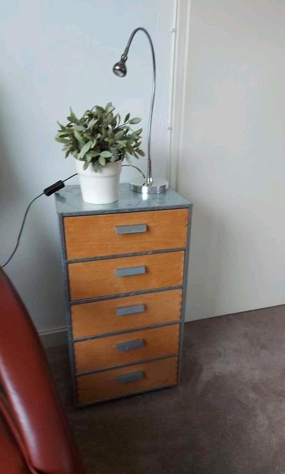 VINTAGE  - 5 Laden houten kastje ombouw is metaal, Ophalen, Minder dan 50 cm, Gebruikt, 5 laden of meer