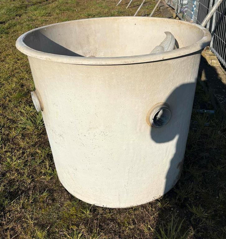 Opslagtank - met dak, Doe-het-zelf en Verbouw, Metselstenen, Ophalen