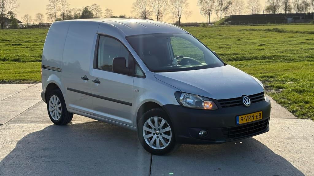 Volkswagen Caddy 1.6 TDI 150pk 2011, Voorwielaandrijving, Euro 5, Zwart, 4 cilinders
