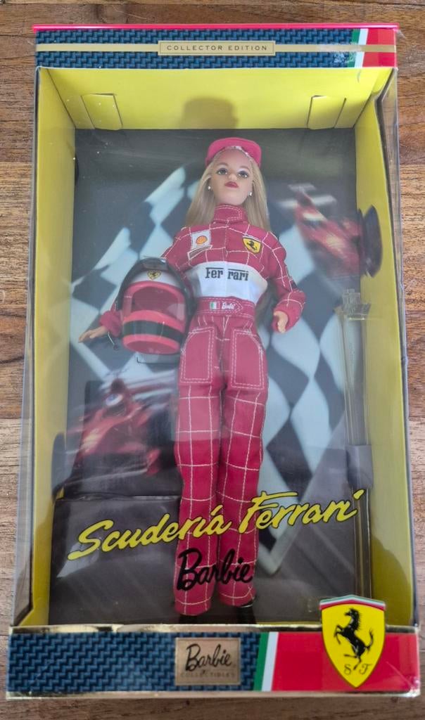Barbie Collector Edition Scuderia Ferrari pop, Ophalen of Verzenden, Nieuw, Barbie