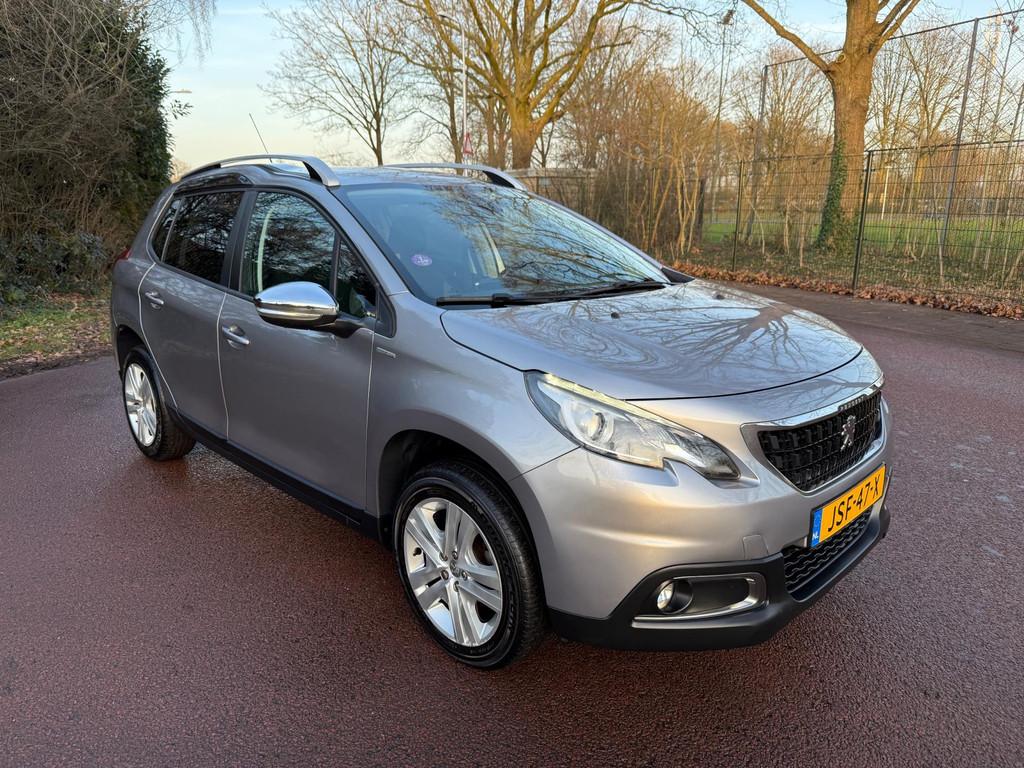 Peugeot 2008 1.2 PureTech Active Airco / Navigatie / PDC / A, Voorwielaandrijving, Gebruikt, Euro 6, 1199 cc