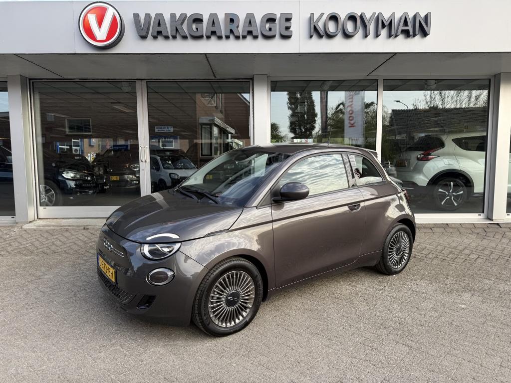 Fiat 500 Icon 42 kWh (bj 2021, automaat), Auto's, Fiat, Automaat, 0 cilinders, 118 pk, Parkeersensor