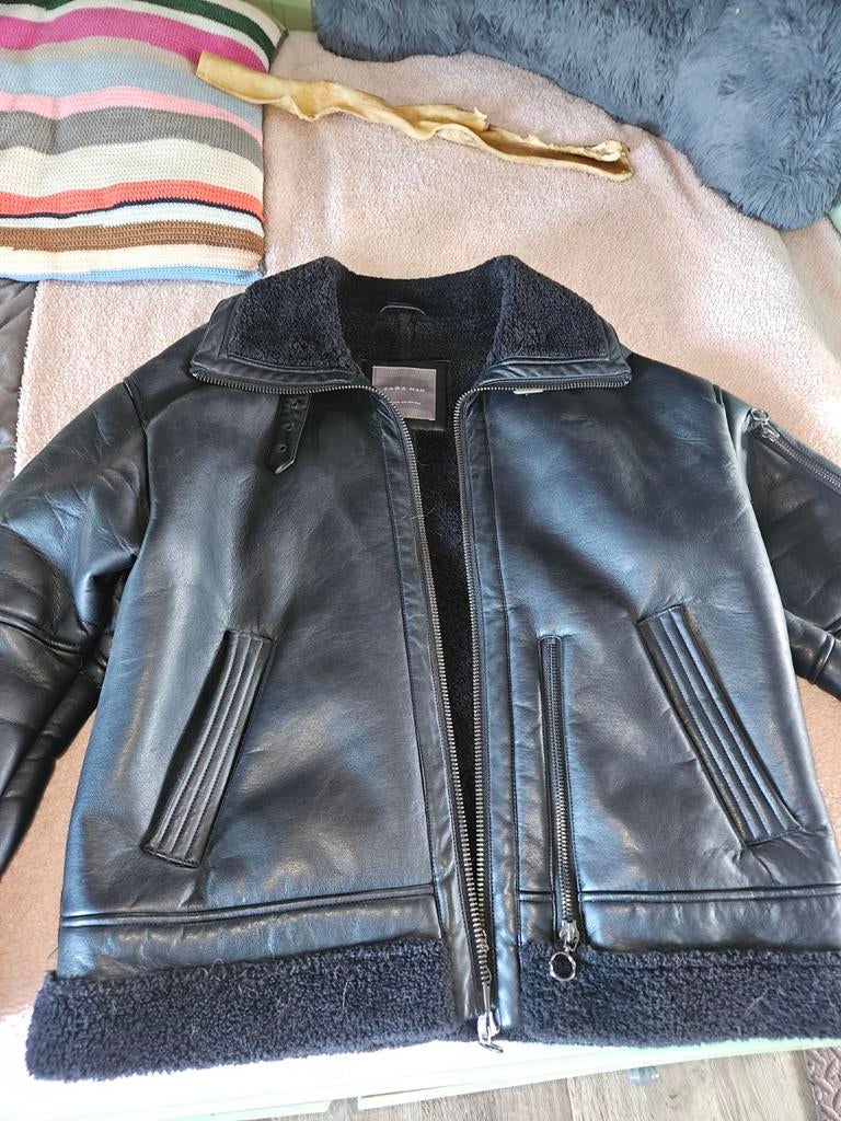 Zara Man Zwarte Leren Jas met Bontvoering, Ophalen, Maat 52/54 (L), Zwart, Zo goed als nieuw