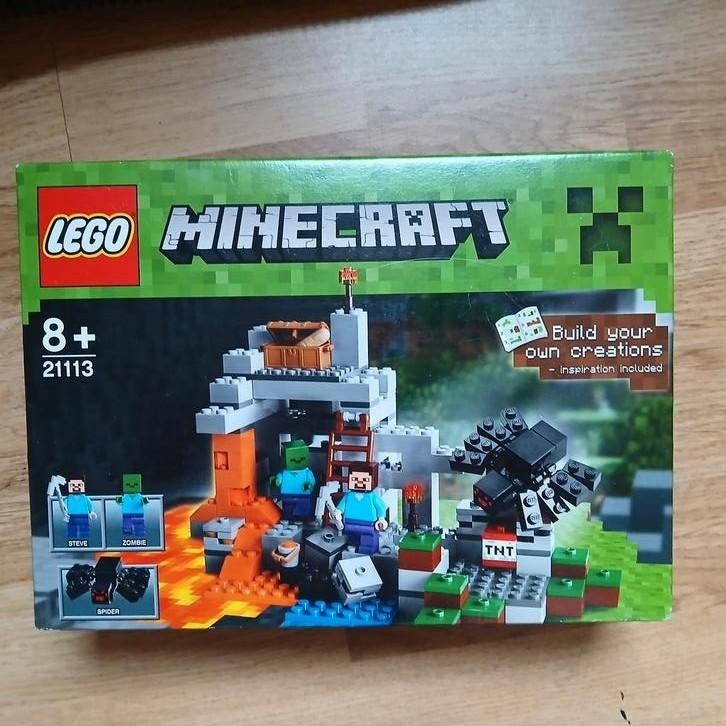LEGO Minecraft 21113 De Grotten - Complete set, Minecraft, Lego, Ophalen of Verzenden, Zo goed als nieuw
