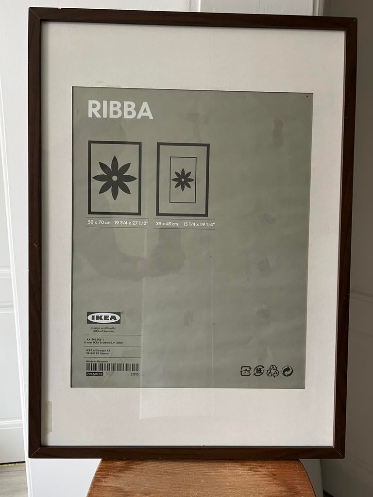 Donkerbruine houten fotolijst Ikea 50x70cm, Huis en Inrichting, Woonaccessoires | Lijsten, Ophalen, Gebruikt, 50 tot 75 cm, 50 tot 75 cm