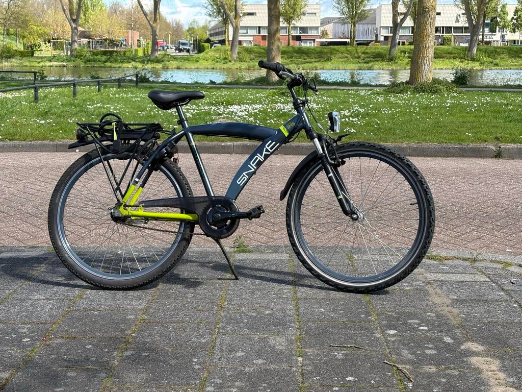 Batavus Snake kinderfiets - Geel/Blauw - 26 inch, Ophalen, Zo goed als nieuw, 26 inch of meer, Versnellingen