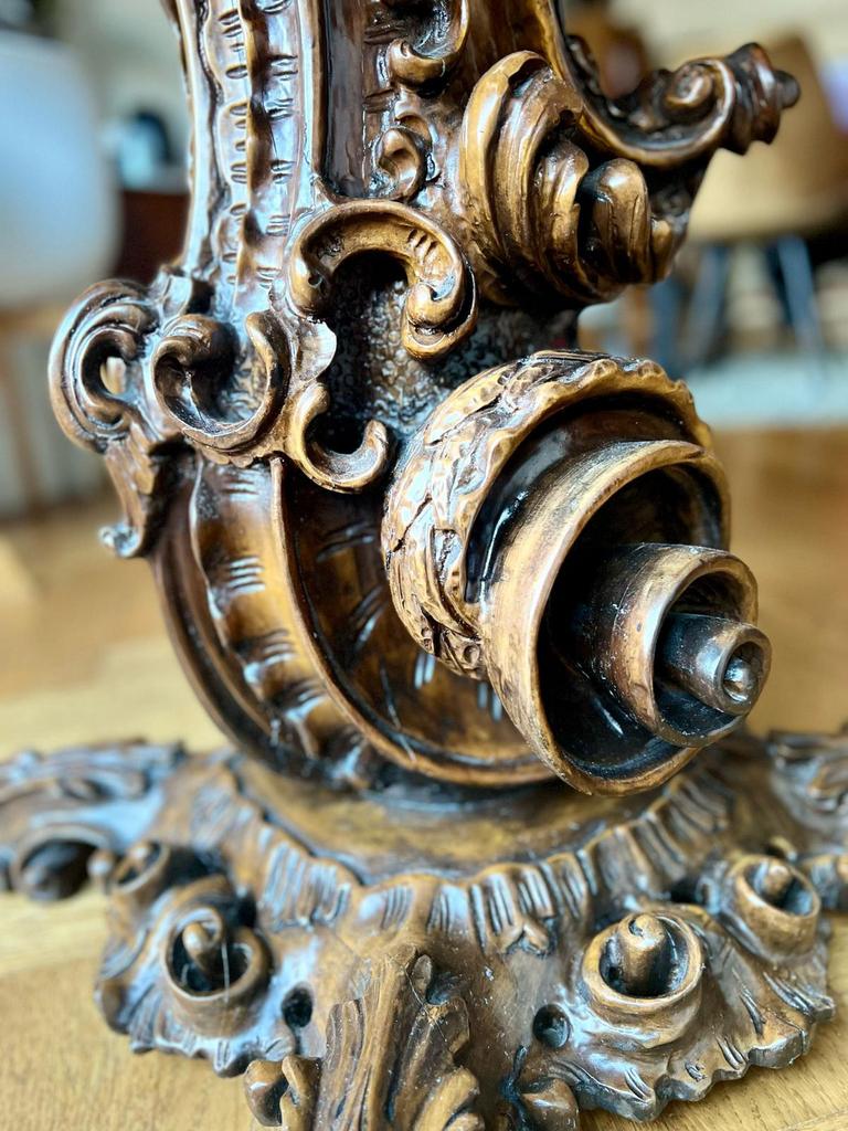 Uniek Italiaans meesterwerk walnoothouten schaaktafeltje, Huis en Inrichting, 45 tot 60 cm, Rond, Nieuw, Ophalen of Verzenden