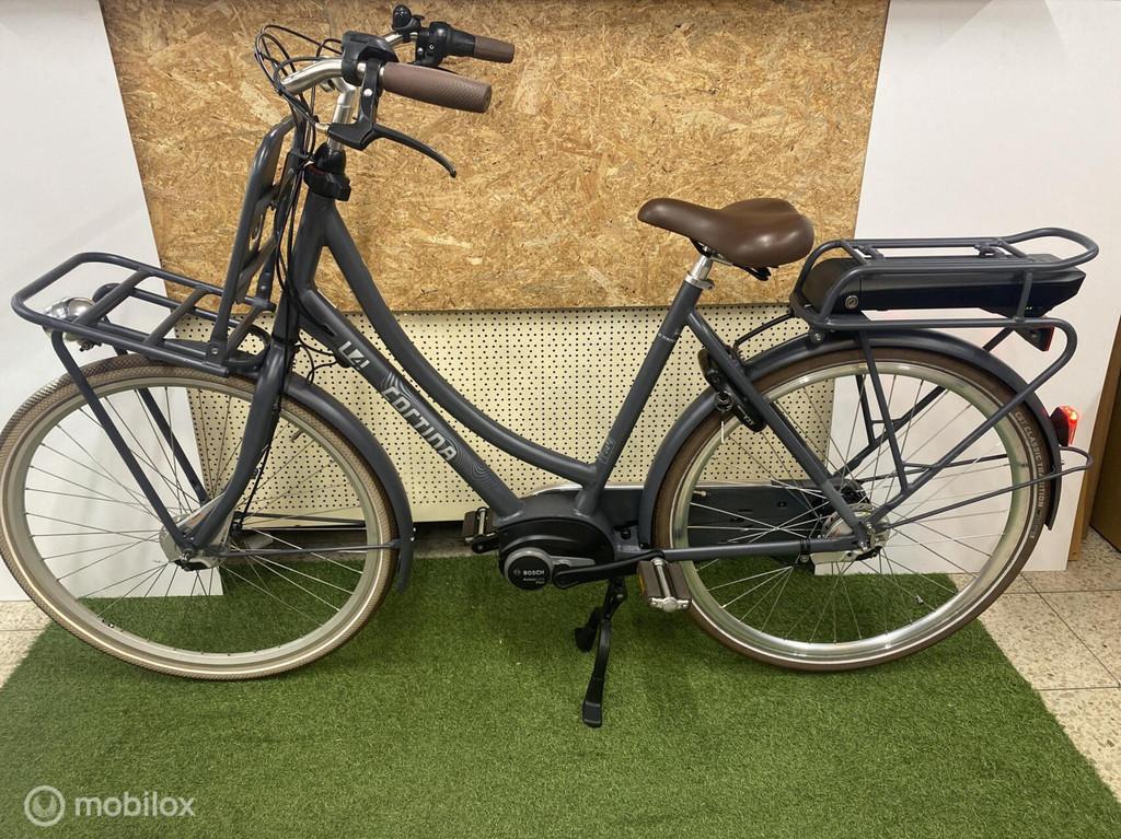 CORTINA E U4 2024 BOSCH MOTOR ELEKTRISCHE DAMESFIETS 57 CM