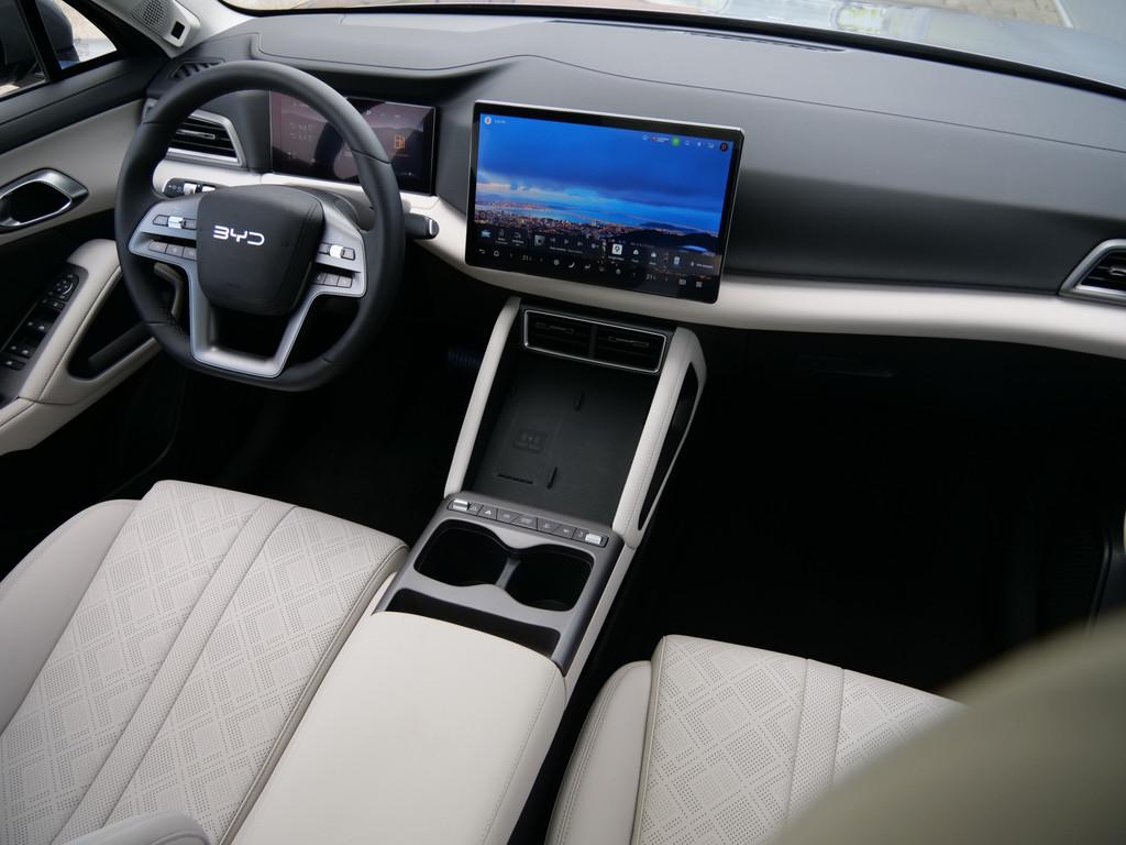 BYD ATTO 2 1.5 DM-i Boost 213 Pk Automaat Navi / DAB / Panod, Auto's, 1498 cc, Bedrijf, Atto 2, SUV of Terreinwagen