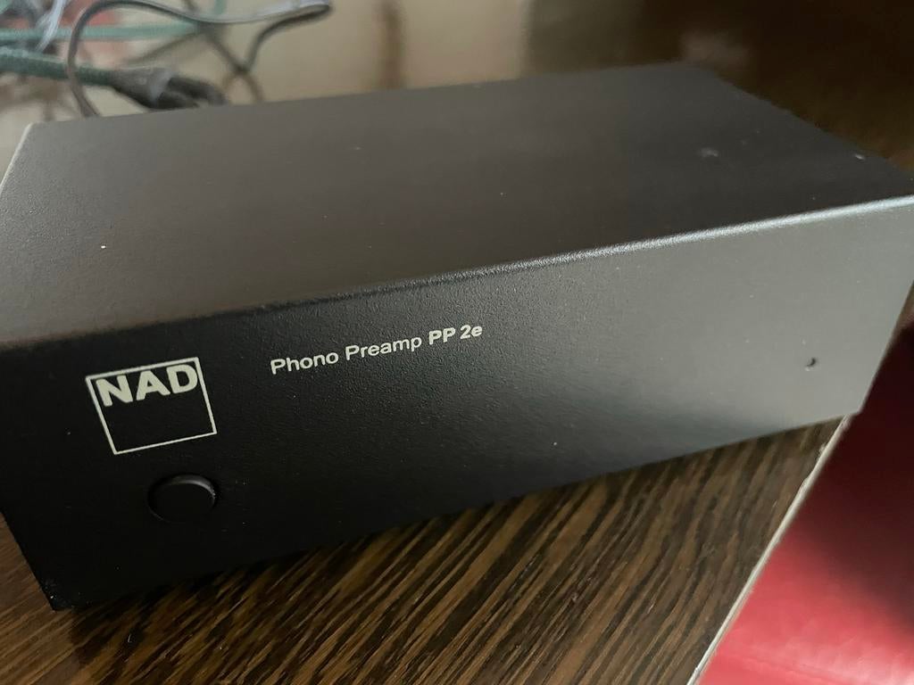 Voorversterker NAD Phono Preamp PP 2E, Overige merken, Gebruikt, Ophalen of Verzenden, Minder dan 60 watt