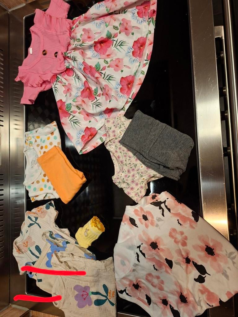 Veel Babykleding 0-3 maanden & prematuur setjes maat 44, Ophalen of Verzenden, Gebruikt, Meisje, Setje