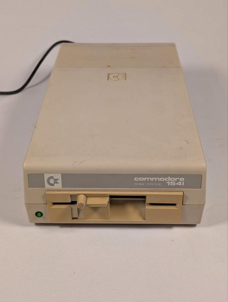 Commodore 1541 disk drive – floppy drive voor C64, Computers en Software, Vintage Computers, Ophalen of Verzenden