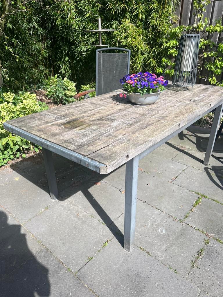 Gratis tuintafel met steenschot blad, Tuin en Terras, Ophalen, Gebruikt, Rechthoekig, Hout