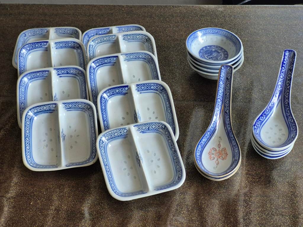 9 vintage Chinese dipschaal 6 soeplepel en 4 mini schaal, Ophalen of Verzenden, Zo goed als nieuw, Porselein