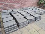 Gratis tegels 30x20x4 cm - ca. 120 stuks + restanten, Tuin en Terras, Tegels en Klinkers, Ophalen, Gebruikt, 10 m² of meer, Beton