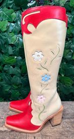 prachtige vintage flowerlaarzen van Sendra maat 40, Kleding | Dames, Schoenen, Beige, Nieuw, Ophalen of Verzenden, Sendra