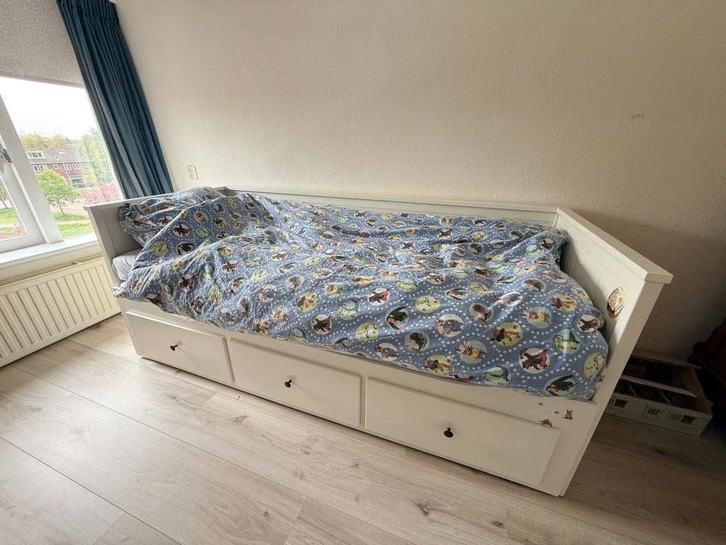 Wit uitschuifbaar bed met lades - 80x200cm, Huis en Inrichting, Ophalen, Eenpersoons, Wit, 80 cm
