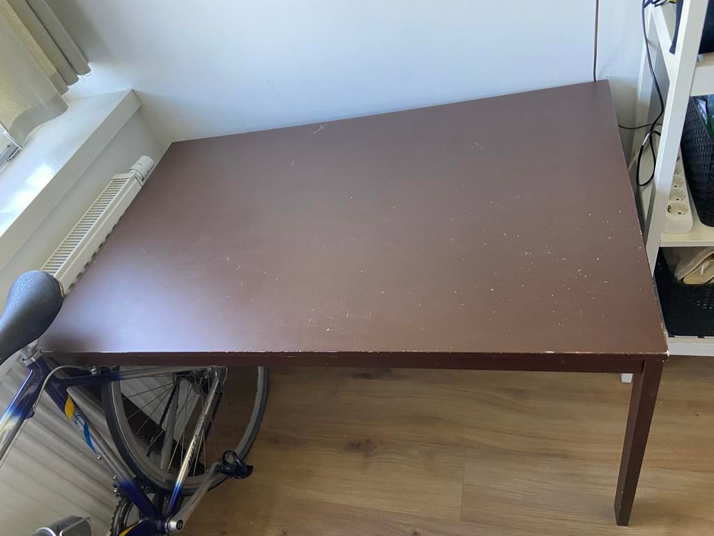 IKEA bureau - Bruin, stevig en functioneel, Huis en Inrichting, Bureaus, Gebruikt, IKEA, Hout, Bruin, Ophalen