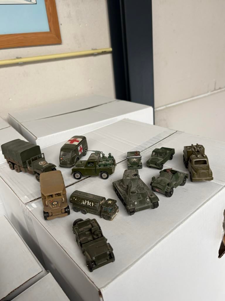 Verzameling militaire modelvoertuigen (12 stuks), Gebruikt, Ophalen, Overige merken, Tank