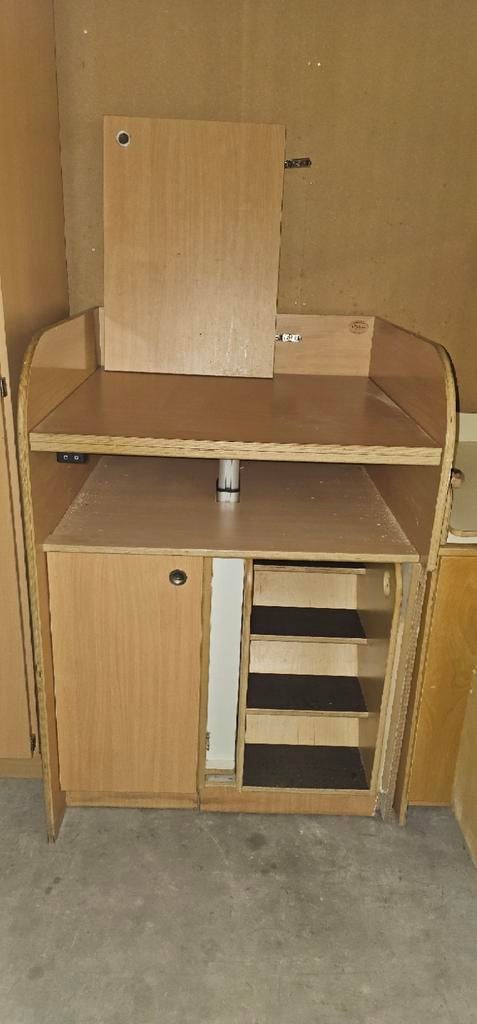 Elektrische Verstelbare Verschoontafel voor Kinderopvang, 50 tot 70 cm, Ophalen of Verzenden, 100 cm of meer, Opstaande rand