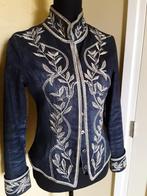 Jeans goud geborduurd jasje 36, Kleding | Dames, Jasjes, Kostuums en Pakken, Zo goed als nieuw, Jasje, Maat 36 (S), Verzenden