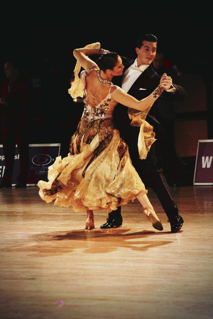 Dansjurk ballroom, Ophalen, Overige typen