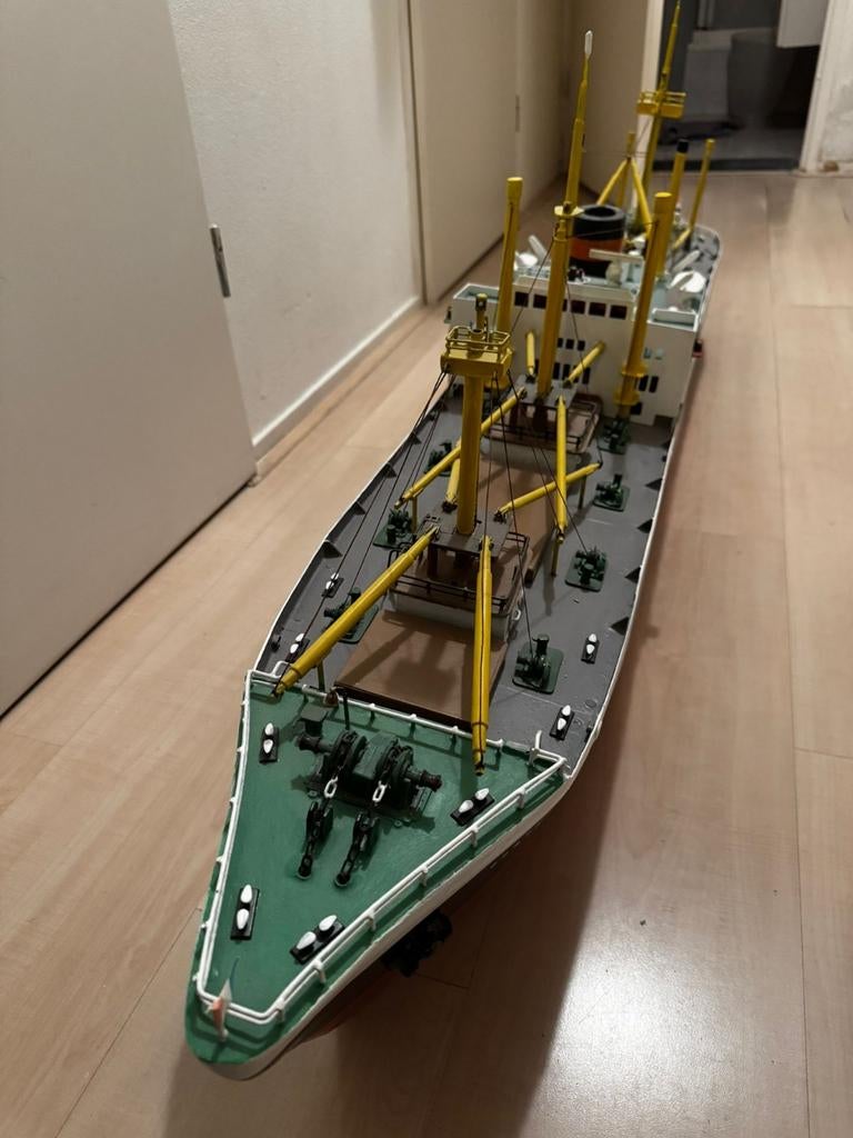 Oostkerk, Hobby en Vrije tijd, Modelbouw | Boten en Schepen, Ophalen, Gebruikt, 1:32 tot 1:50