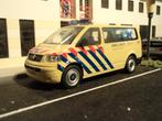 1/43 Volkswagen Transporter T5 Ambulance, Ophalen of Verzenden, Gebruikt, Auto, Overige merken