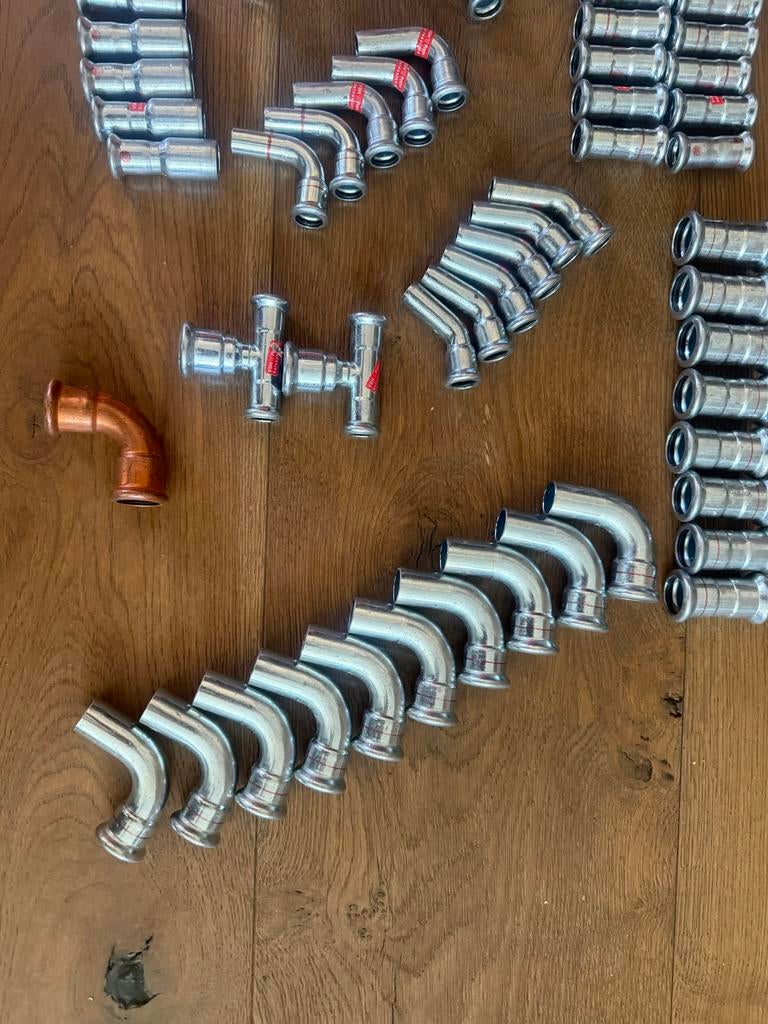 Diverse persfittingen en koppelingen, Ophalen, Minder dan 30 cm, Overige typen, Nieuw