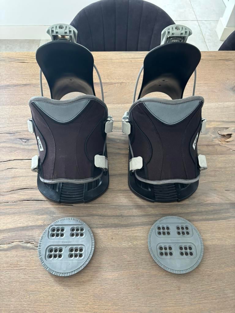 Flow Snowboard Bindingen maat L ( 40 - 45 ), Sport en Fitness, Snowboarden, Ophalen of Verzenden, Zo goed als nieuw, Bindingen