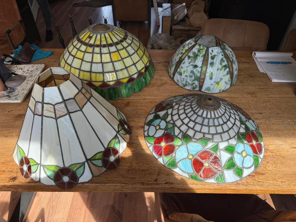 Tiffany lampen kappen - 4 stuks, Ophalen, Gebruikt, Overige kleuren, Rond