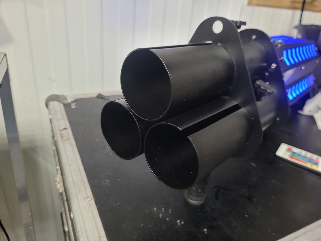 Confetti shooter handgun, Muziek en Instrumenten, Licht en Laser, P, Overige typen, Nieuw, Moonlight.
