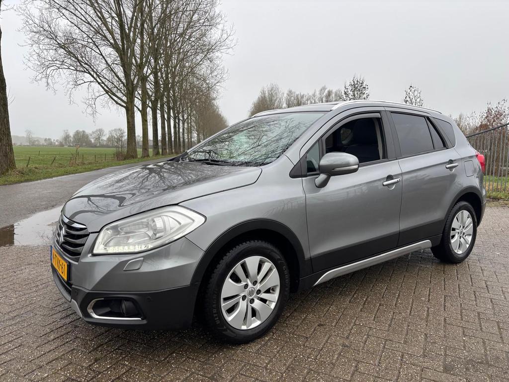 Suzuki S-Cross 1.6 High Executive AllGrip (bj 2014), Auto's, Suzuki, Automaat, Gebruikt, Euro 6, 4 cilinders