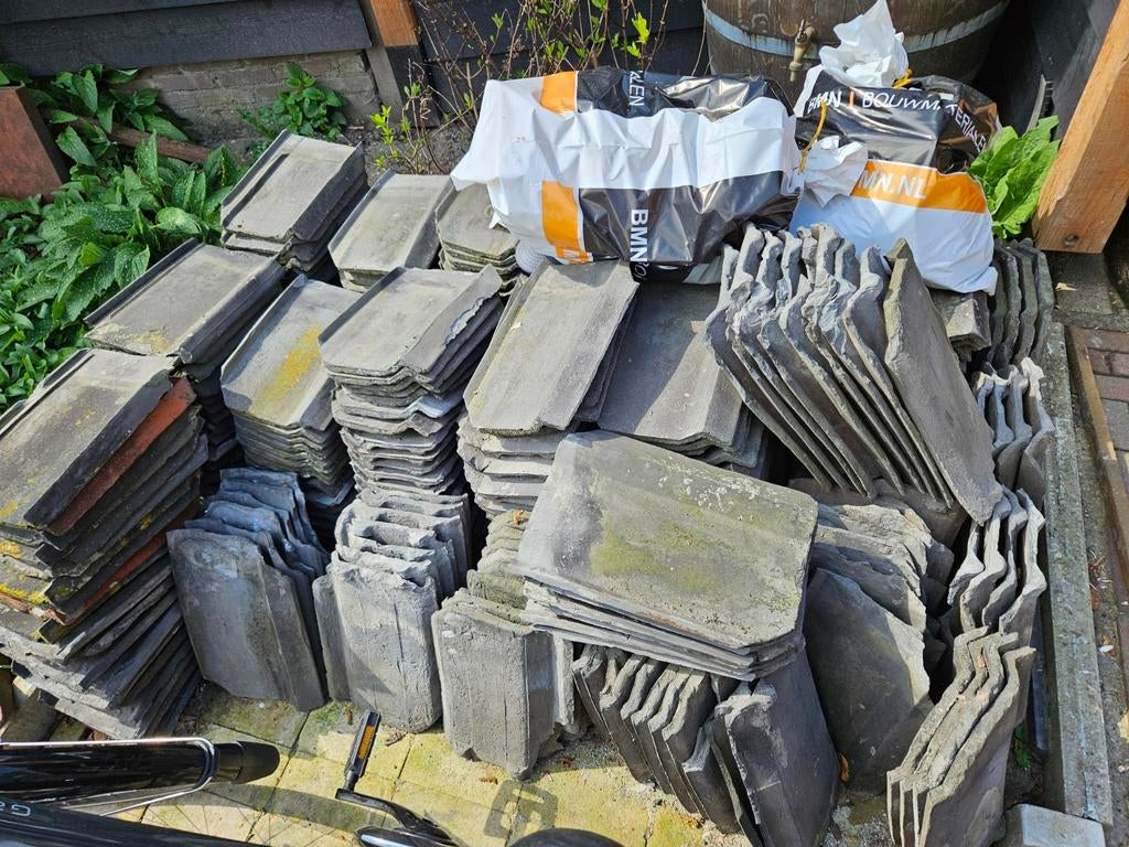 Oud hollandse dakpannen +-400 stuks, Ophalen, Gebruikt, Steen of Klei, Blauw
