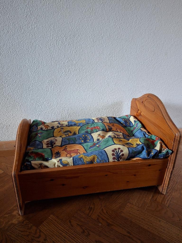 Bedje voor poes of kleine hond, Ophalen, Gebruikt, Overige