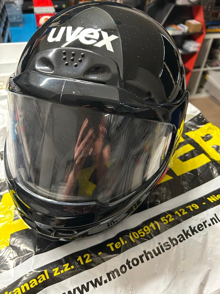 Uvex motorhelm, Motoren, Kleding | Motorhelmen, Ophalen of Verzenden, Tweedehands, Overige typen, Overige merken