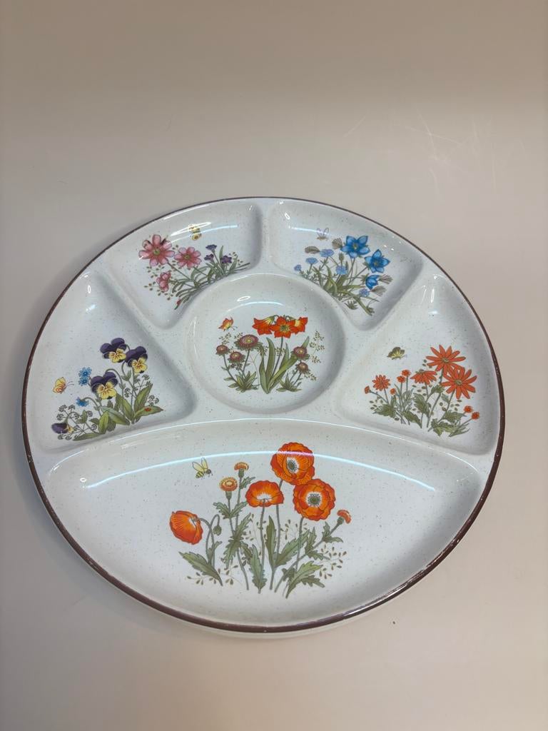 2 Vintage Gourmet Fondue Borden "Wild Flowers" - Zeer Goede, Keramiek, Ophalen of Verzenden, Zo goed als nieuw, Bord(en)