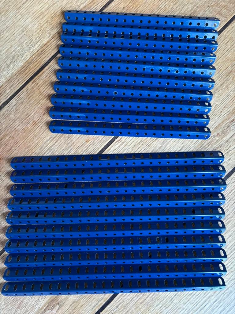 Meccano hoekbalken donkerblauw, Antiek en Kunst, Ophalen of Verzenden