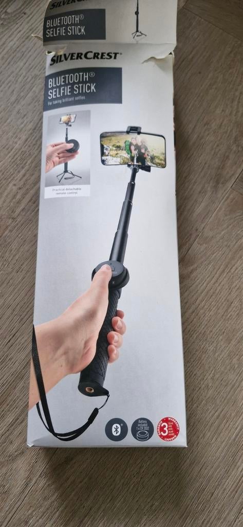 Silvercrest Bluetooth Selfiestick, Ophalen of Verzenden, Zo goed als nieuw