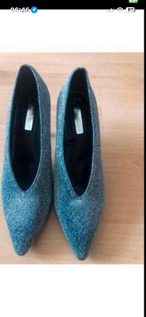 Primark glitter schoenen, Ophalen of Verzenden, Zo goed als nieuw, Overige kleuren