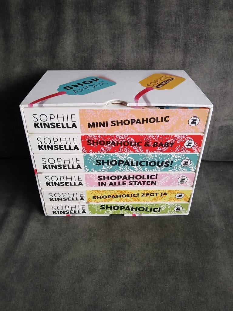 Shopaholic Box Set - Sophie Kinsella, Boeken, Ophalen, Zo goed als nieuw, Sophie Kinsella, Nederland
