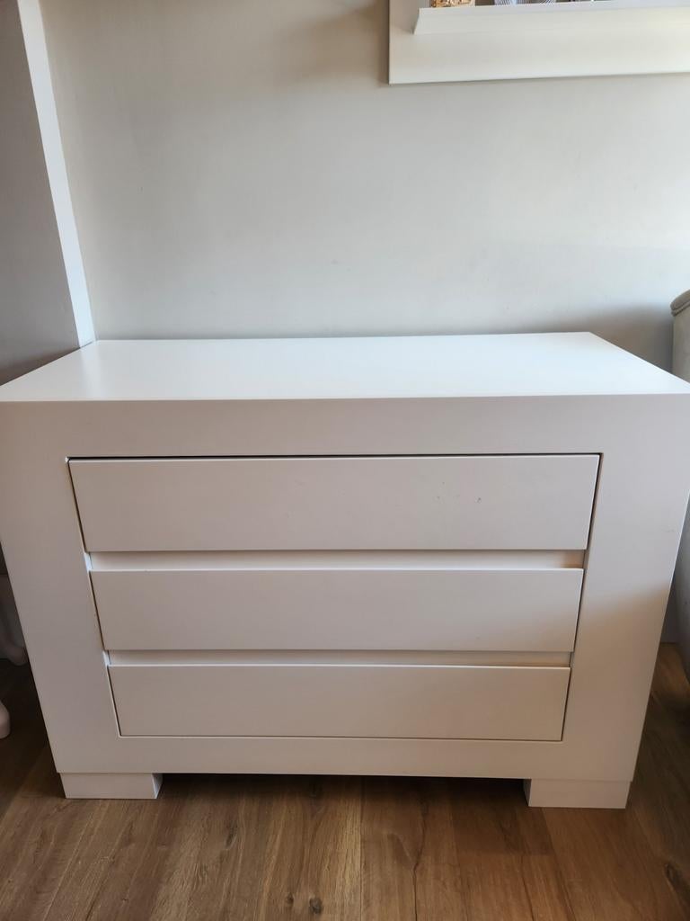 Stevige witte commode / ladekast met 3 laden + plank, Ophalen of Verzenden, Gebruikt