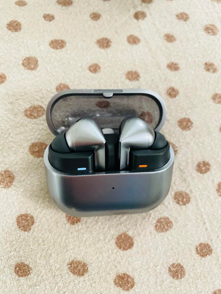 Samsung Buds3 Pro - Zo goed als nieuw, Ophalen, Zo goed als nieuw, Overige merken, Draadloos