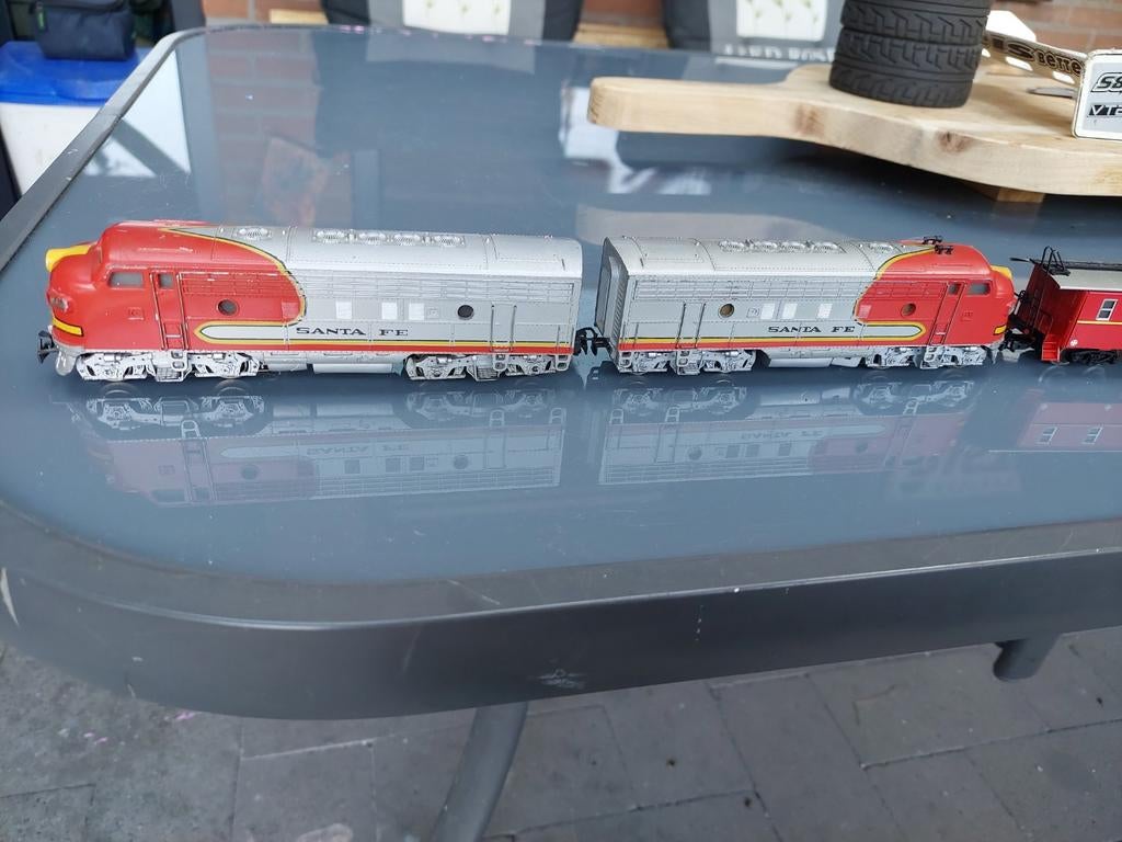 Marklin Santa Fe motorwagen en caboose, Hobby en Vrije tijd, Modeltreinen | H0, Ophalen
