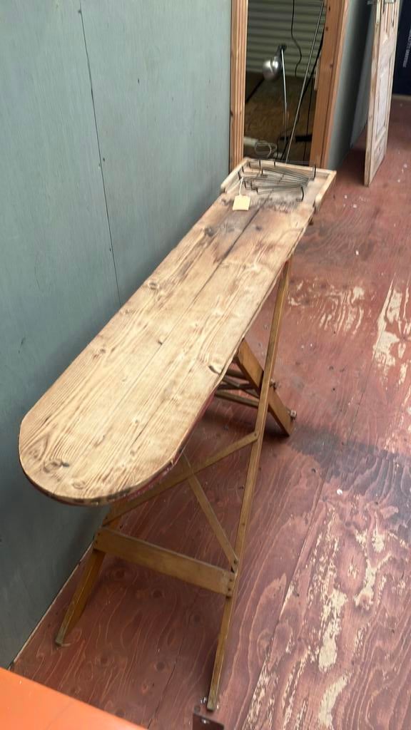 Antieke strijkplank van hout, Ophalen, B, C, Zo goed als nieuw