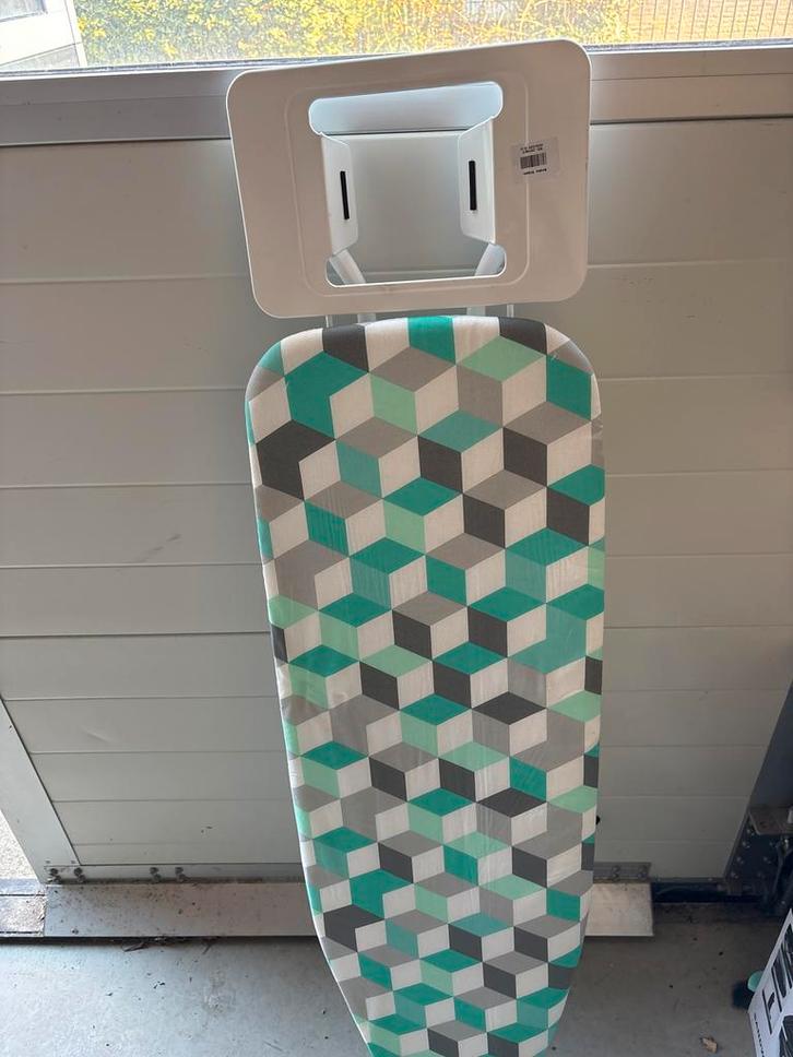 Metaltex Kuma Strijkplank - Compact en Praktisch, Witgoed en Apparatuur, Strijkijzers en Strijkplanken, Nieuw, Ophalen