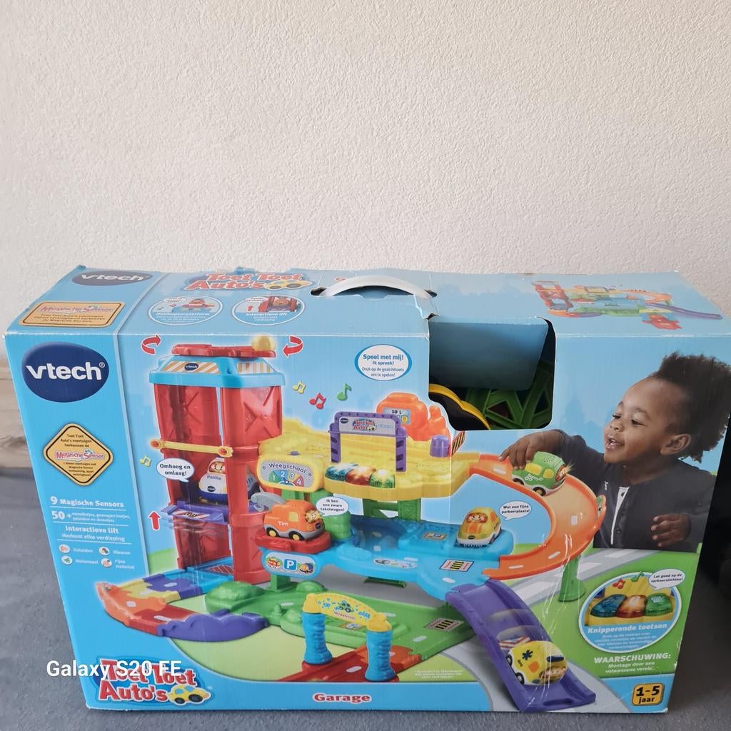 Vtech Toet toet autos ., Kinderen en Baby's, Speelgoed | Vtech, Ophalen, Zo goed als nieuw, 2 tot 4 jaar
