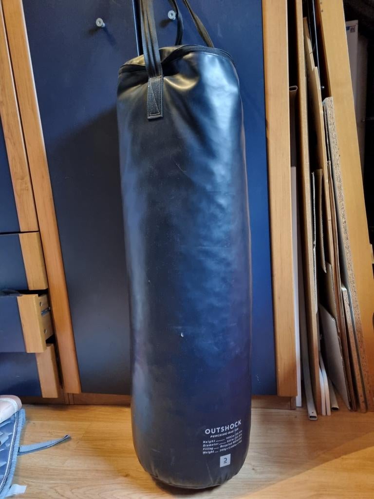 Bokszak Outshock 120, Sport en Fitness, Vechtsporten en Zelfverdediging, Gebruikt, Overige, Vechtsportmateriaal, Groter dan maat XL